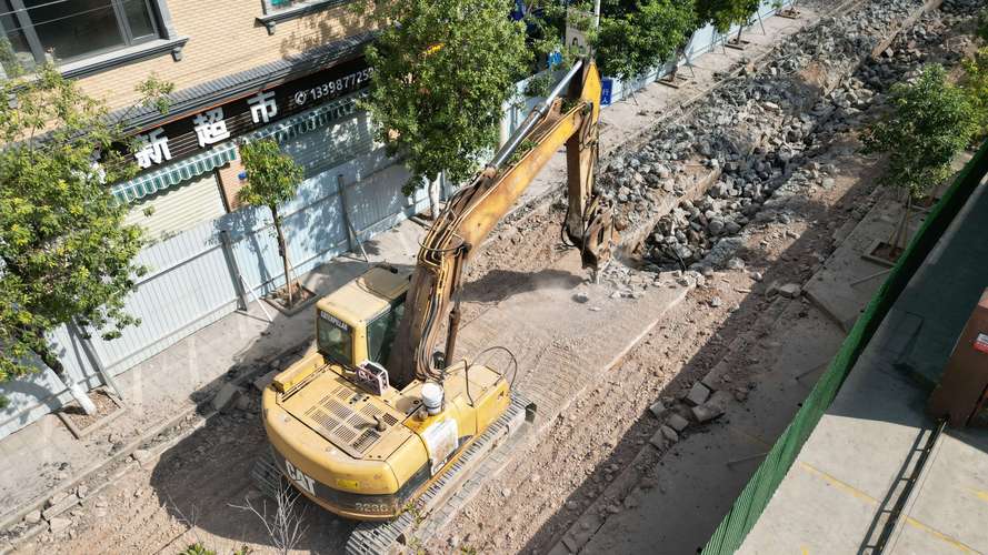 补齐基础设施短板 打造宜居韧性智慧城市